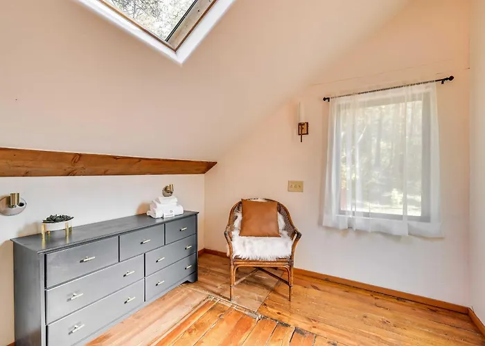 Patio & Mtn Views: Peaceful Retreat Apartment Sedona