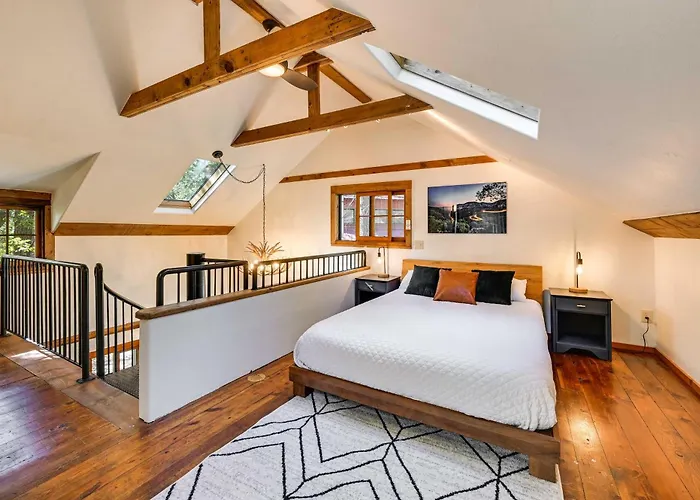 Patio & Mtn Views: Peaceful Retreat * Sedona