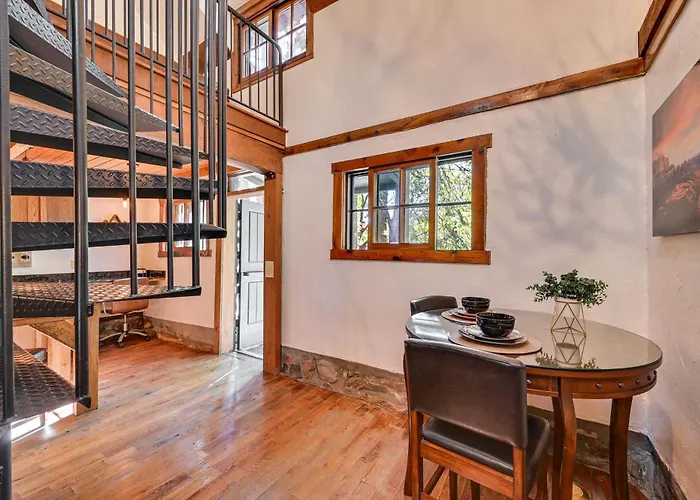 Patio & Mtn Views: Peaceful Retreat Apartment Sedona